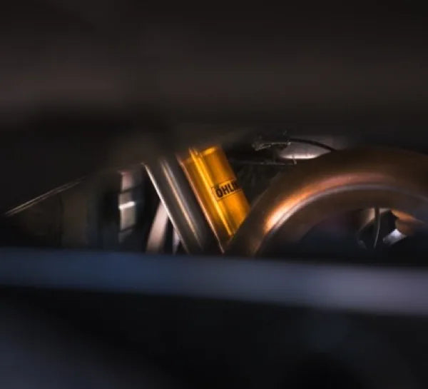Purpose-tuned valving optimized for the Frontier to balance off-road control with everyday ride comfort