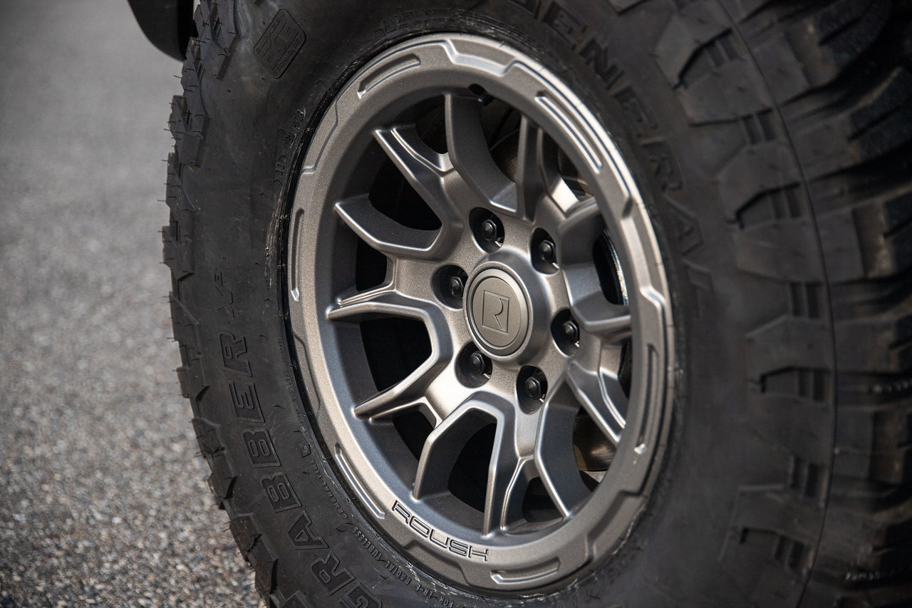 
                  
                    2021-2024 Roush Bronco 17-inch Iridium Grey Wheel
                  
                